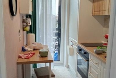 Apartament cu 2 camere semidecomandat, mobilat în Nufărul - 3