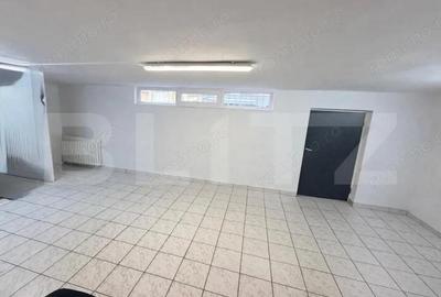Spațiu comercial, de 150 mp, în Cetate