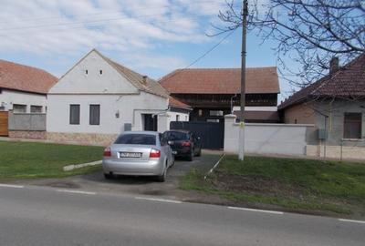 Casa, Varias, Timis, 3 camere, teren 1439mp, partial renovata, utilitati, com=0%
