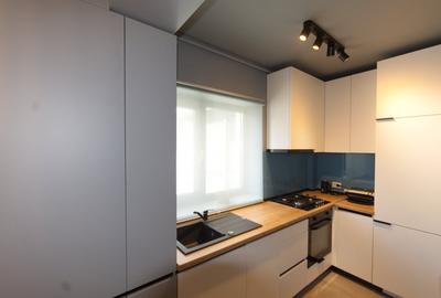 Apartament cu 2 camere semidecomandat în P-ța Sfinții Voievozi - 4