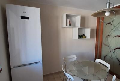 Apartament cu 2 camere decomandat, mobilat în Fizicienilor