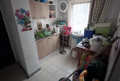 Garsonieră decomandată în Uric - 4