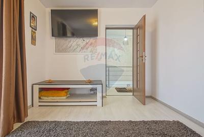 Casă cu 7 camere cu Teren 650 Mp în Bod - 24