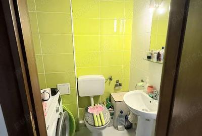 Apartament cu 3 camere decomandat în Nufărul - 2