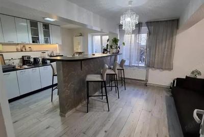 Balcescu 3 camere la casa - 1