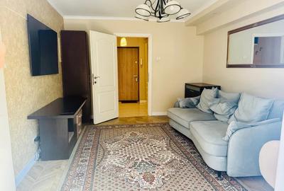 Apartament luminos de 2 camere, Bd. Decebal - metrou Piata Muncii 5 min - 2