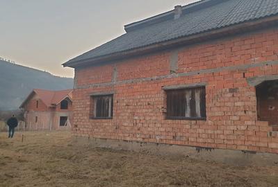 Casă cu 5 camere în Sighetu Marmației