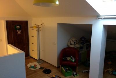 Duplex cu 4 camere cu Teren 300 Mp în Gulia - 12