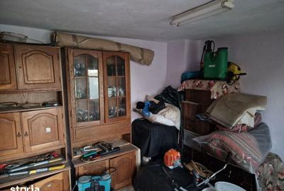 Casă cu 4 camere cu Teren 1348 Mp în Central