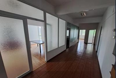 Zona Industriala, imobil birouri, P+1 - 1