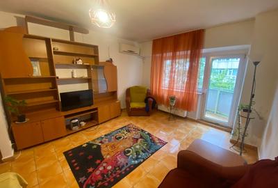 Nerva Traian, str. Vasile Carlova nr. 2 - 1