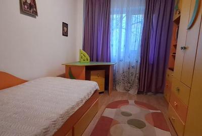 Rahova,Sebastian,Calea Ferentari+Nasaud inchiriere apartament 3 camere - 6