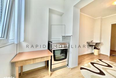 Apartament cu 2 camere decomandat în Micro 21
