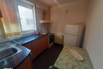 Apartament cu 2 camere decomandat în Drumul Taberei