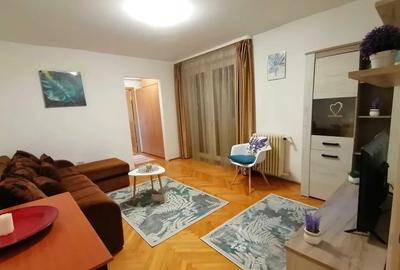 Inchiriere Apartament cu 2 Camere Ultracentral Piata Romana - 2
