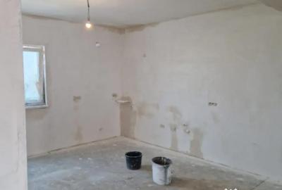 Casă cu 4 camere cu Teren 400 Mp în Central - 4