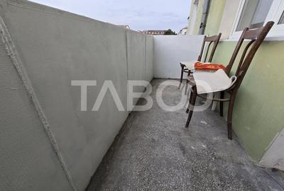 Apartament de vanzare la etaj intermediar 2 renovat balcon Terezian - 8