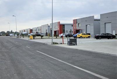 Hala / Spatiu depozitare / Logistica / Showroom - 465 mp SU, birouri 120 mp. - 3