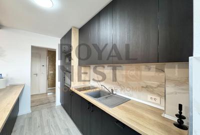 Apartament cu 3 camere decomandat în Tractorul - 6