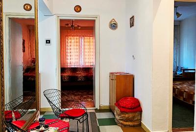 Apartament 4 camere decomandat,etaj 2,Ultracentral,zona Winmark-Petrodava - 14