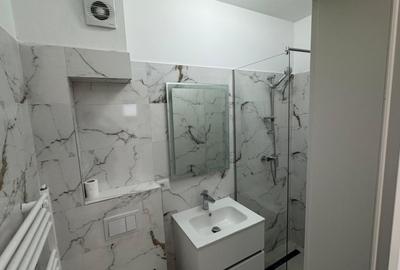 Apartament cu 3 camere decomandat, mobilat în Tractorul - 8