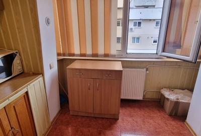 Apartament cu 2 camere decomandat, mobilat în Ștefan cel Mare - 4