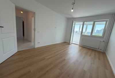 Apartament cu 2 camere decomandat în Titan