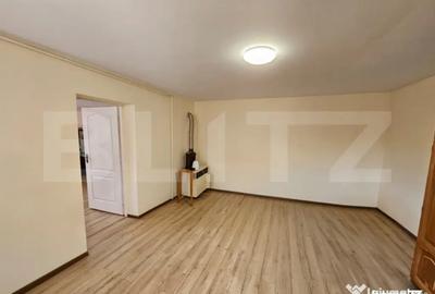 Casă cu 2 camere cu Teren 850 Mp în Central - 3