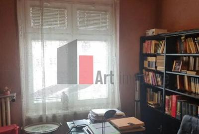 Apartament cu 3 camere semidecomandat în Romană - 3