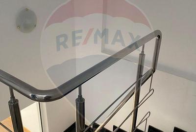 Casă cu 5 camere cu Teren 188 Mp în Vitan - 18