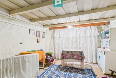 Casă cu 4 camere cu Teren 1461 Mp în Central - 10