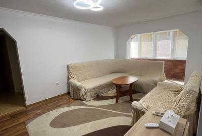 Apartament cu 3 camere decomandat în Micro 16 - 3
