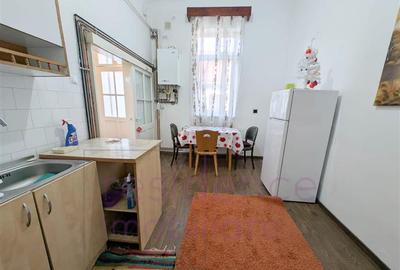 Garsonieră decomandată în Aeroport - 4