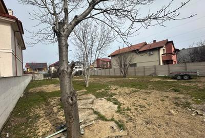 Teren Construcții intravilan de 721 mp, în Kamsas - 3