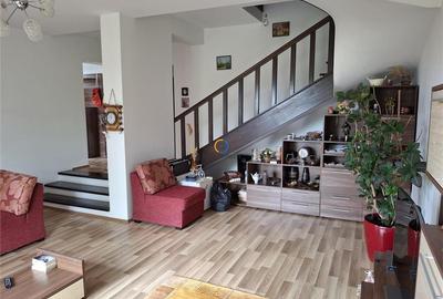 Duplex cu 4 camere cu Canalizare în Ștefănești - 12
