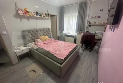 Casă cu 4 camere cu Teren 1316 Mp în 14 Mai - 7