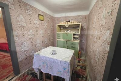 Casă cu 4 camere cu Teren 1300 Mp în Central - 4