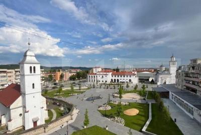 Apartament de vanzare, cu 3 camere, 86mp , Campia Turzii zon - 5