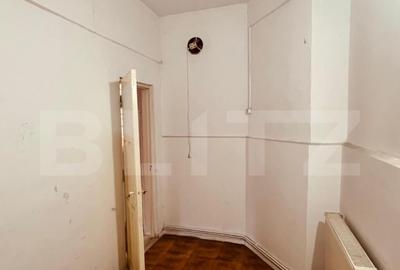 Spatiu comercial 121 mp, vitrina, 1 Mai - 5