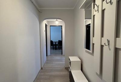 Apartament cu 3 camere decomandat în Dărmănești