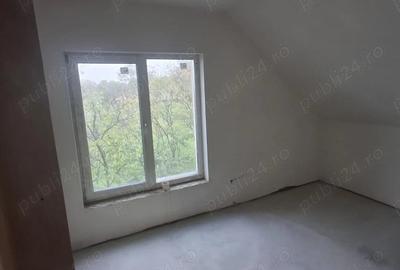 Casă cu Teren 2860 Mp în Țigănași - 1