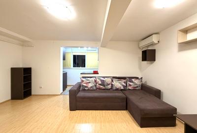 Apartament tip Penthouse/ 2012 / Mobilat / Auchan Titan - 2
