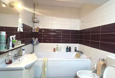 Apartament cu 3 camere decomandat în Central - 6