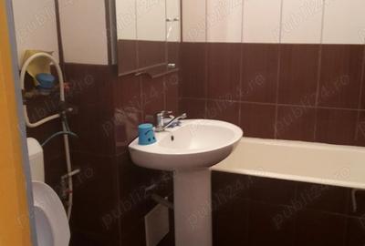 Mioveni, Vand Apartament 3 camere ,zona M-uri. Mioveni, Vand Apartament 3 camere ,zona M-uri. - 5