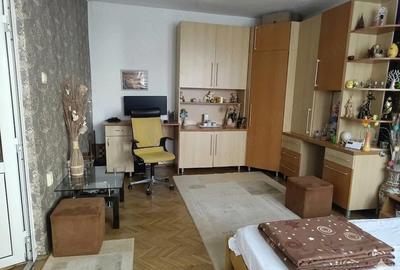 Casă cu Teren 50 Mp în Central - 5