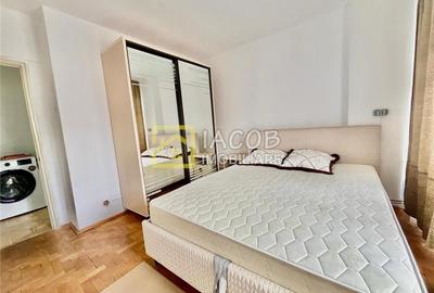 Apartament 2 CD, ultracentral, de inchiriat, etaj 2 - 4