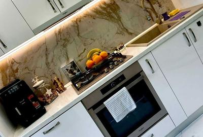 Apartament cu 4 camere decomandat în Central - 3