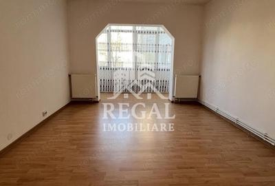 Apartament cu 4 camere decomandat în Sud - 11