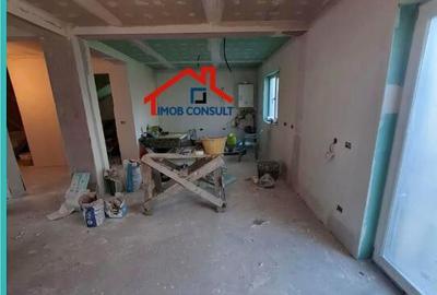 Casă cu 4 camere cu Teren 370 Mp în Periferie - 4