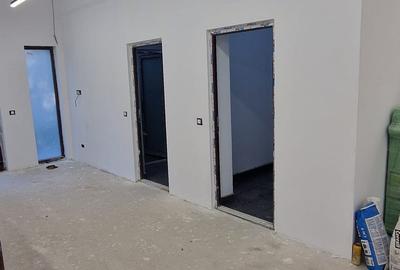 Spatiu comercial de inchiriat - 14